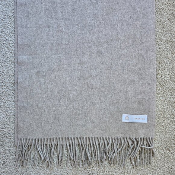 Babaton Accessories - NWOT Babaton Cashmere Scarf Oatmeal Tan